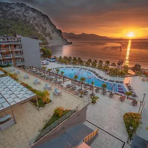 turunc-premium-hotel.aegeanhotels.net/