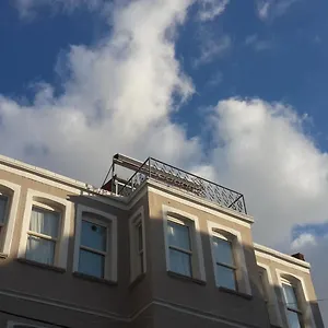Hotel Loka, Istanbulská provincie